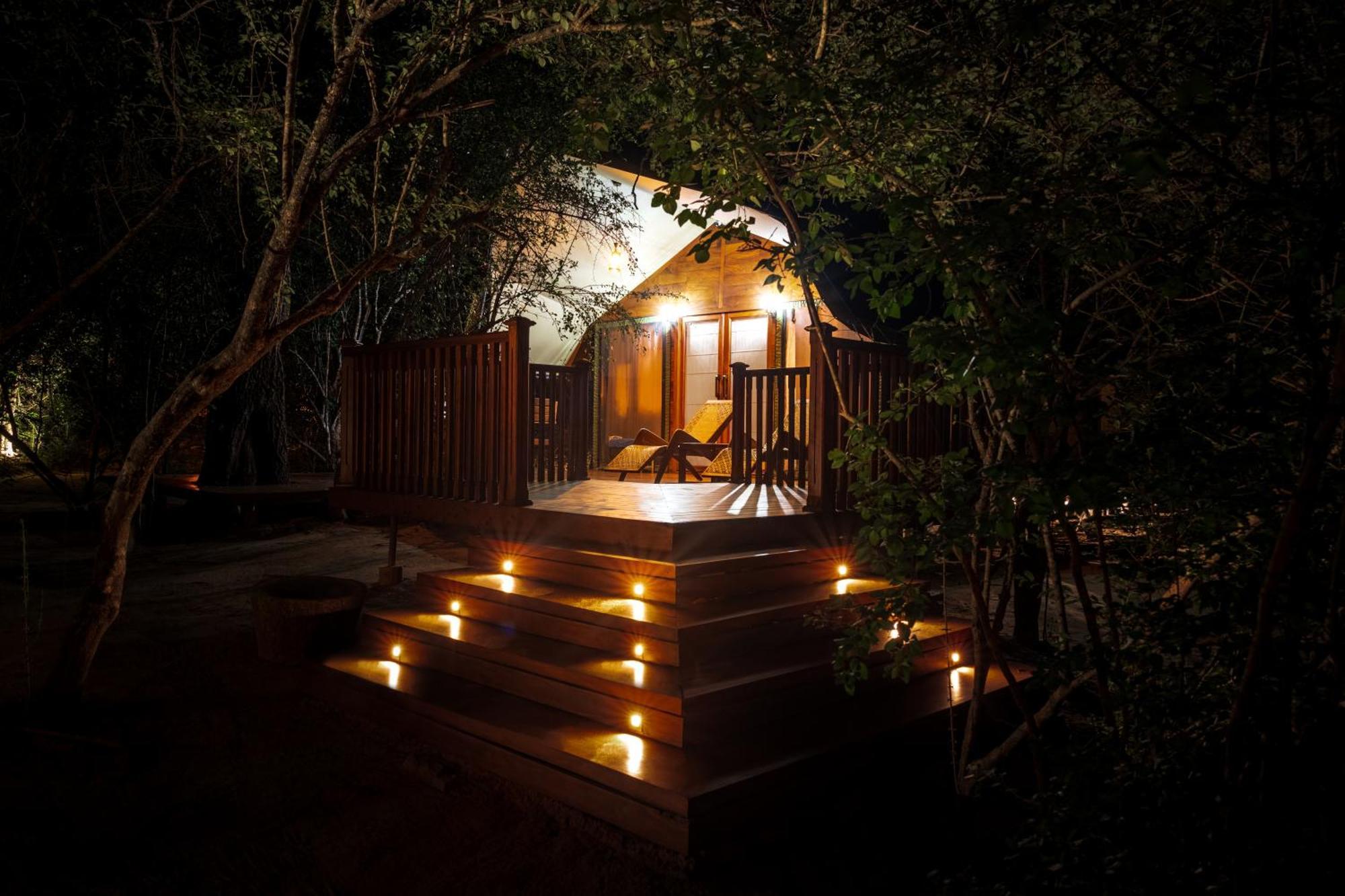 Leopard Reach Yala By Seven Angels Hotel ทิซซามาฮารามา ภายนอก รูปภาพ